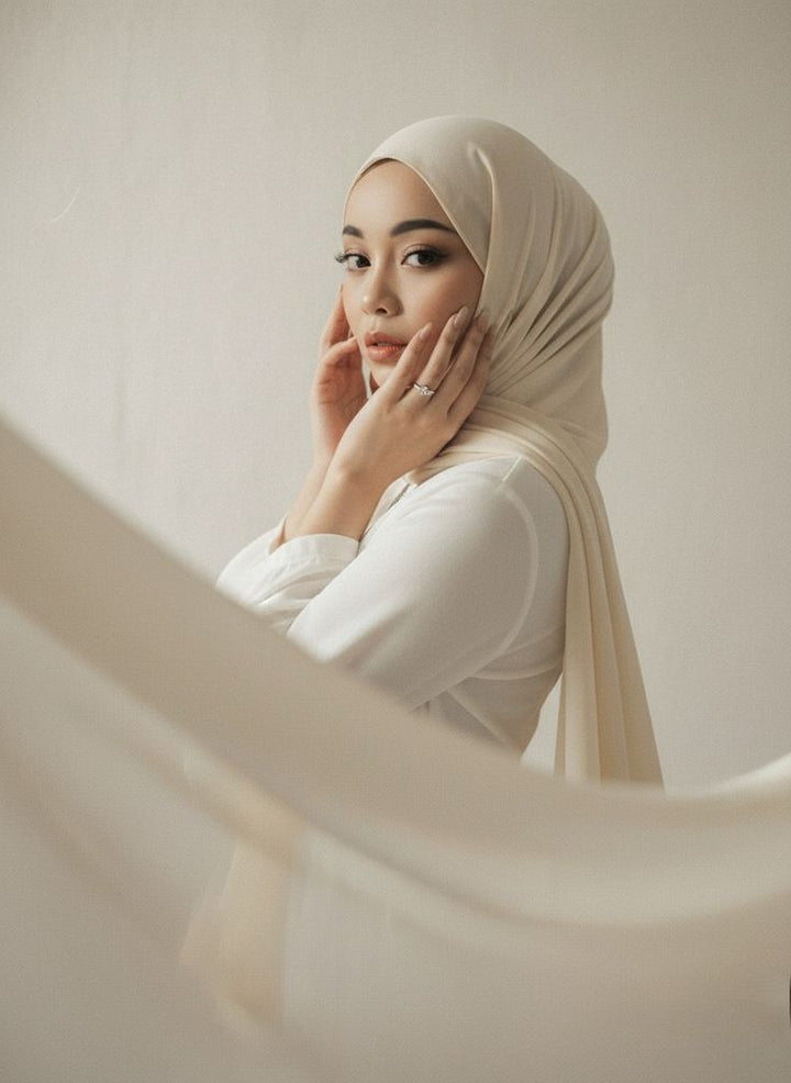 Off White Color